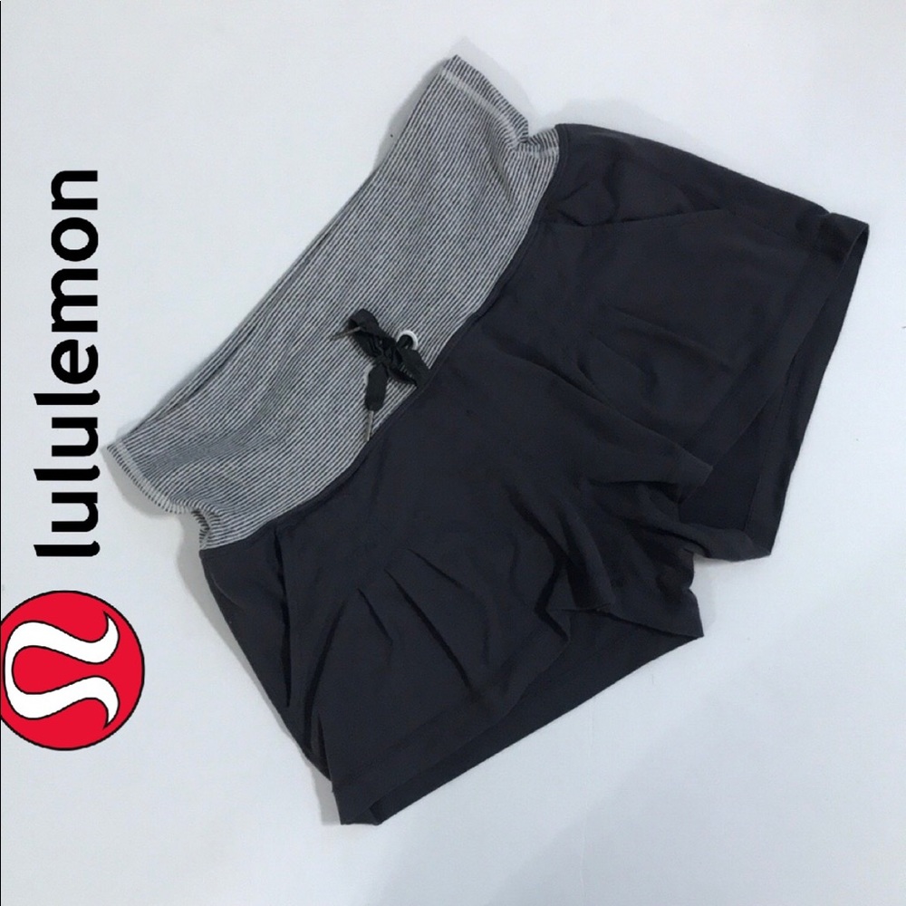 LULULEMON Mindful Active Yoga Shorts in Coal Gray